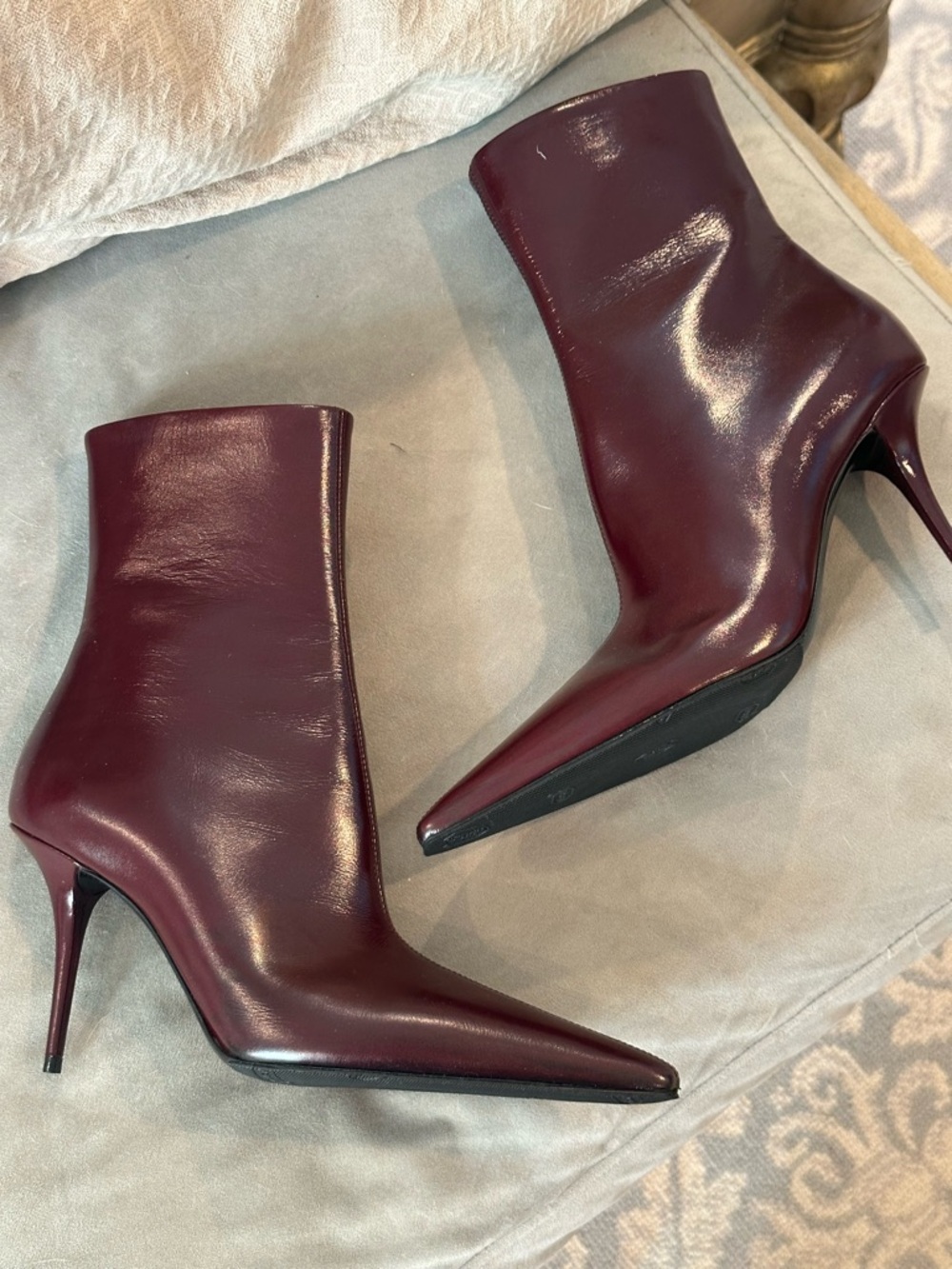 Yves Saint Laurent Patent Leather Pointed Ankle Boots in Burgundy